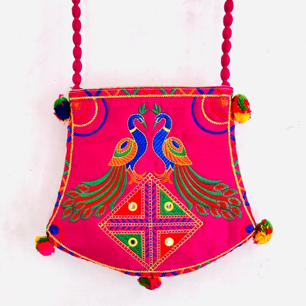 Authentic Handcrafted Indian Peacock Banjara Purse - Picture 2 of 4
